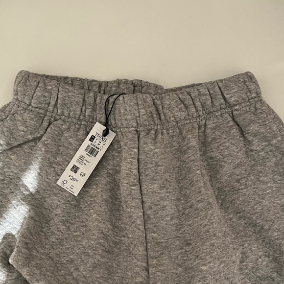 NWT garage quilted sweatpants - Picture 6 of 7